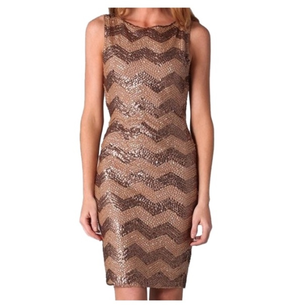 ❗️SALE❗️Alice + Olivia Sequin Formal Dress